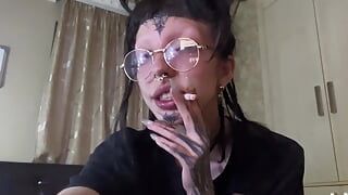 hippie girl loves to fuck herself in all holes