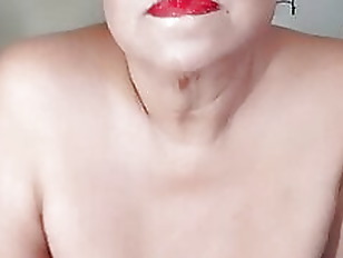 Just pussy, ass, tits. Mature Latina bbw woman